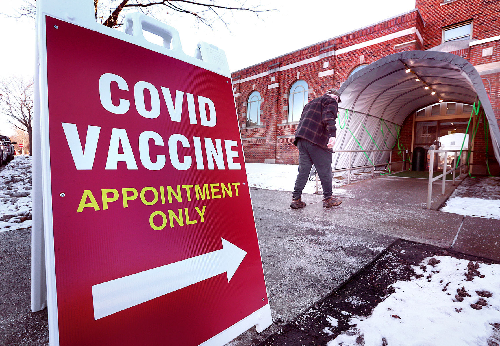 COVID-19 vaccine at Mayo